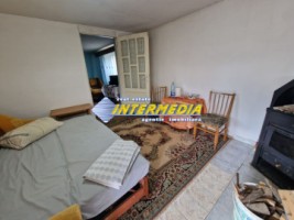 vanzare-casa-cu-magazie-99-mp-teren-570-mp-alba-zona-arex-toate-utilitatile