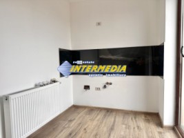 apartament-2-camere-etaj-1-in-cetate-zona-0-finisat-la-cheie-13