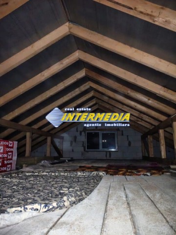 casa-noua-de-inchiriat-cu-3-camere-finisata-la-cheie-cu-incalzire-in-pardoseala-in-alba-iulia-7