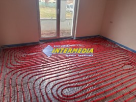 casa-noua-pe-parter-90-mp-de-vanzare-finisala-la-cheie-8