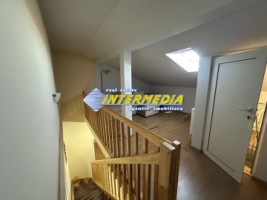 apartament-2-camere-bloc-nou-centru-cu-balcon-7-mp-mansarda-boxa-12-mp-parcare-mobilat-si-utilat-complet-12