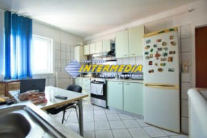 apartament-cu-2-camere-de-vanzare-in-alba-iulia-cetate-zona-piata-mobilat-si-utilat