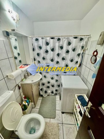 apartament-cu-2-camere-de-vanzare-in-alba-iulia-cetate-zona-piata-mobilat-si-utilat-13