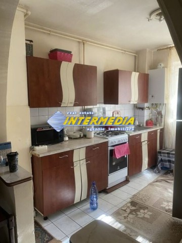 garsoniera-decomandata-35-mp-in-cetate-finisata-de-vanzare-1