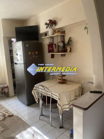 garsoniera-decomandata-35-mp-in-cetate-finisata-de-vanzare-3