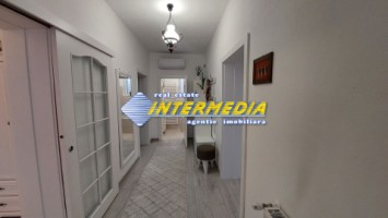 casa-cu-5-camere-1514-mp-teren-centru-sebes-1