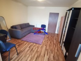 inchiriez-garsoniera-decomandatarenovatcentrala