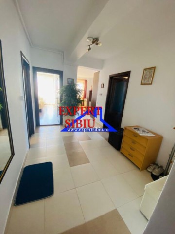 apartament-3-camere-de-inchiriat-cu-garaj-zona-calea-dumbravii-parcul-sub-arini-15