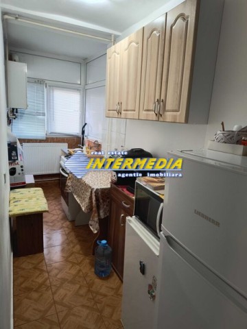 okazie-garsoniera-de-vanzare-28-mp-cetate-etaj-1-alba
