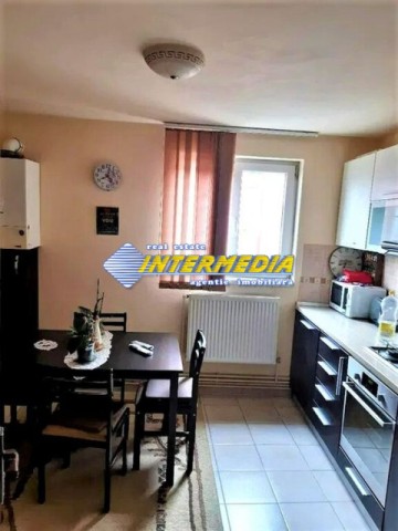 apartament-3-camere-finisat-de-vanzare-in-cetate-etaj-3-3