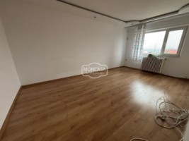 apartament-2-camere-zona-capat-1-tex-etaj-4-cu-sarpanta-5