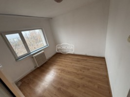 apartament-2-camere-zona-capat-1-tex-etaj-4-cu-sarpanta-8