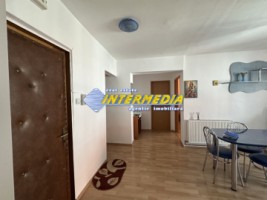 vanzare-apartament-3-camere-decomandat-2-bai-balcon-mare-parcare-zona-termopane-izolat-exterior-finisat-si-mobilat-14