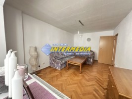 vanzare-apartament-3-camere-decomandat-2-bai-balcon-mare-parcare-zona-termopane-izolat-exterior-finisat-si-mobilat-23