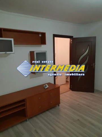 apartament-2-camere-renovat-de-vanzare-cetate-1