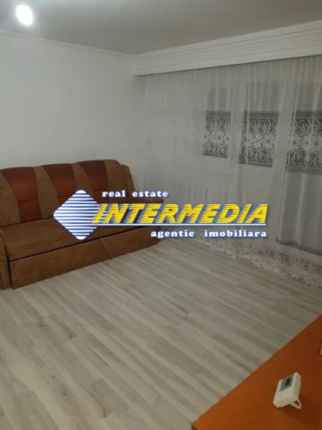 apartament-2-camere-renovat-de-vanzare-cetate-2