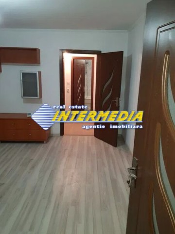apartament-2-camere-renovat-de-vanzare-cetate-3