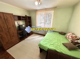 inchiriere-apartament-2-camere-50-mp-bucatarie-mare-alba-iulia-zona-cetate-closca