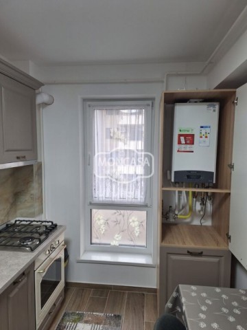 chirie-apartament-3-camere-etaj-2-bloc-nou-11