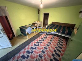 casa-in-cricau-cu-3-camere-de-vanzare-teren-de-1300-mp-4