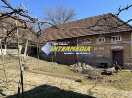 casa-in-cricau-cu-3-camere-de-vanzare-teren-de-1300-mp-18