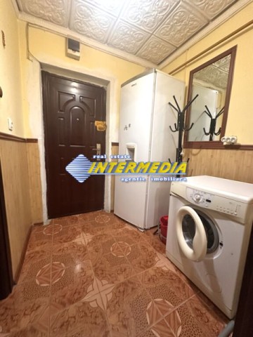 garsoniera-de-inchiriat-in-centru-alba-iulia-mobilata-5