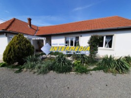 casa-de-vanzare-limba-comuna-ciugud-0