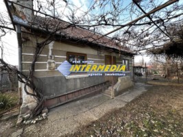 okazie-1242-mp-teren-intravilan-imprejmuit-la-asfalt-cu-toate-utilitatile-bransamente-casa-anexe-vechi-19