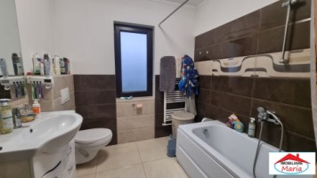 casa-parter-zona-bercu-rosu-semicentral-4