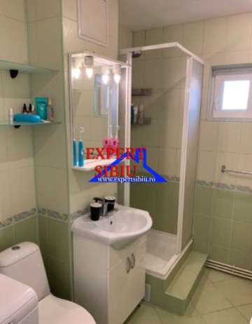 inchiriez-apartament-2-camere-dec-recent-renovat-zona-centrala-7