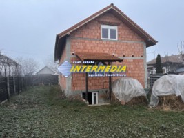 casa-noua-la-rosu-teren-1000-mp-toate-utilitatile-cu-pivnita-5
