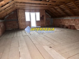 casa-noua-la-rosu-teren-1000-mp-toate-utilitatile-cu-pivnita-13