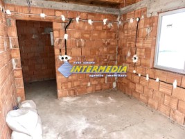 casa-noua-la-rosu-teren-1000-mp-toate-utilitatile-cu-pivnita-18