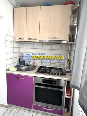 de-vanzare-apartament-2-camere-decomandat-56-mp-etaj-2-renovat-alba-iulia-7