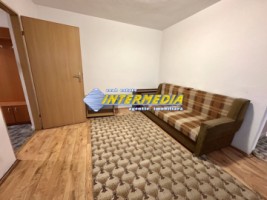 apartament-de-inchiriat-3-camere-etaj-3-zona-cetate-2