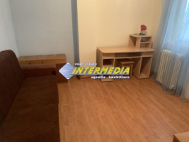 3-camere-decomandat-in-cetate-mobilat-si-utilat-de-inchiriat-17