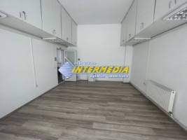 spatiu-de-inchiriat-in-centru-zona-finante-in-suprafata-de-25-mp-finisat-complet-8