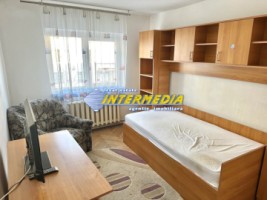 apartament-i-3-camere-i-etaj-1-i-cetate-i-70-mp-i-mobilat-complet-29