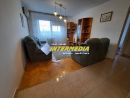 apartament-3-camere-decomandat-de-in-alba-iulia-centru-complet-7