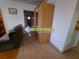 apartament-3-camere-decomandat-de-in-alba-iulia-centru-complet-8