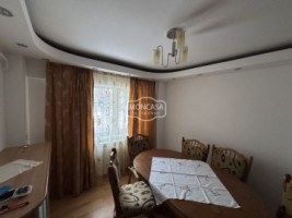chirie-apartament-3-camere-zona-primaverii-bcr-etaj-1-1