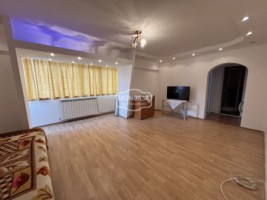 chirie-apartament-3-camere-zona-primaverii-bcr-etaj-1-13