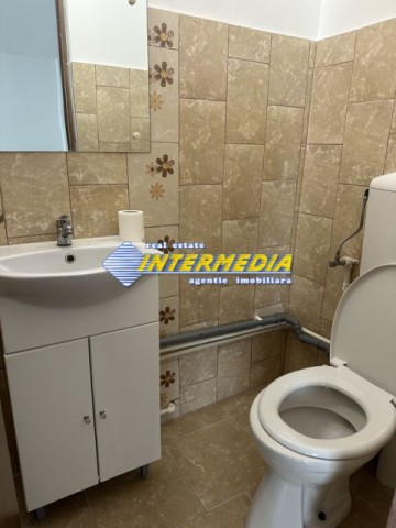 apartament-cu-3-camere-2-bai-de-inchiriat-in-centru-zona-primariei-alba-iulia-9