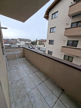 apartament-cu-2-camere-de-vanzare-in-sanpetru-2