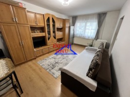 vand-garsoniera-renovata-pretabila-birou-zona-vasile-aaron-0