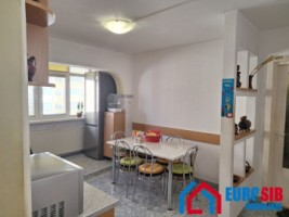 apartament-3-camere-decomandate-si-pivnita-in-sibiu-v-aaron-0