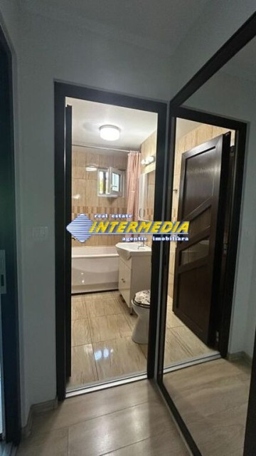 de-vanzare-apartament-2-camere-50-mp-utili-cetate-bulevard-mobilat-complet-3