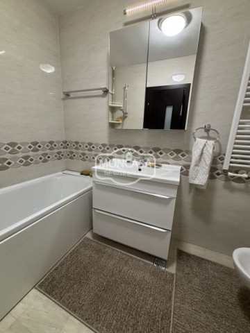 apartament-3-camere-zona-centrala-bloc-nou-etaj-1-3