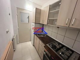 inchiriez-apartament-2-camere-renovatzona-vasile-aaron-5