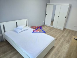 inchiriez-apartament-3-camererecent-renovatzona-centrala-0